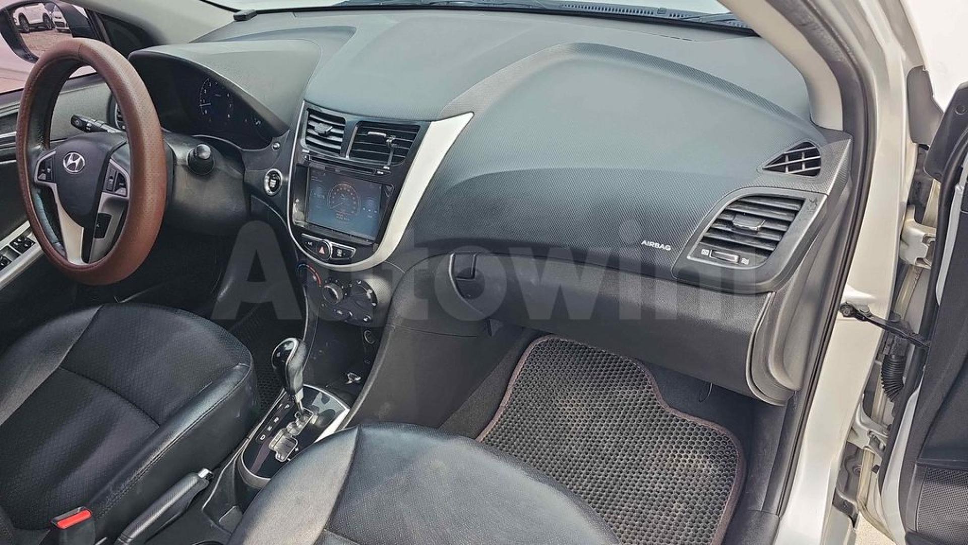 2015 Hyundai New Accent